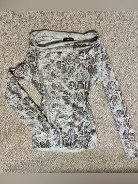 Neutral Snake-Print Knit Top - Cream & Brown M